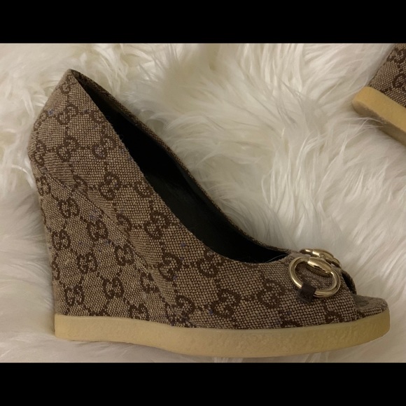 COPY - Gucci monogram wedge shoes - Picture 2 of 5